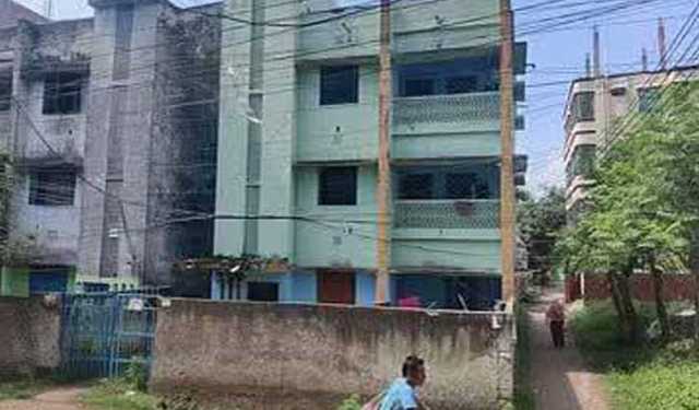 কুষ্টিয়ার যে বাড়ি থেকে সুব্রত বাইন আটক হয়েছে