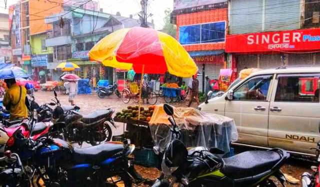 উত্তপ্ত সুনামগঞ্জে স্বস্তির বৃষ্টি 
