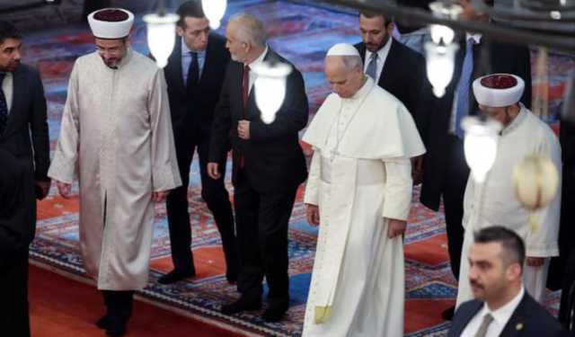 তুরস্কের নীল মসজিদ পরিদর্শন করলেন পোপ লিও