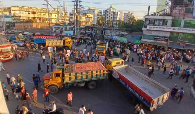 ফেনী বিএনপিতে অন্তঃকোন্দল: মিন্টুর গাড়িবহরে হামলা 