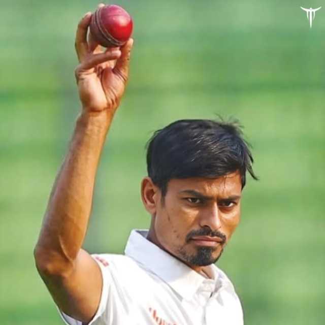 আড়াল থেকে আলোতে আসা তাইজুলের উইকেট শৃঙ্গে ওঠার অপেক্ষা