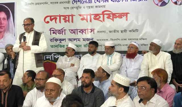 ‘অসুস্থ মায়ের পাশে থাকতে না পারা কত যন্ত্রণার, সেটা সন্তানই বুঝতে পারে’