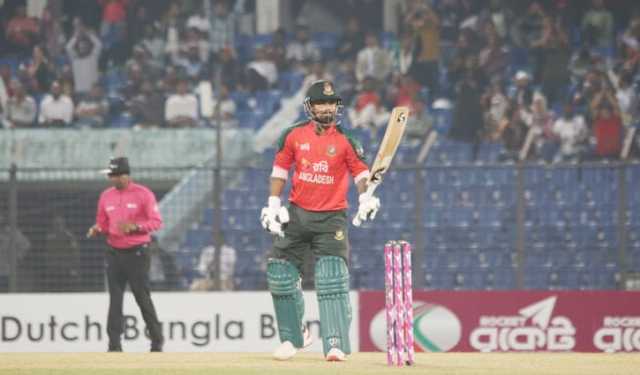 রুদ্ধশ্বাস জয়ে সিরিজে সমতা ফেরাল বাংলাদেশ