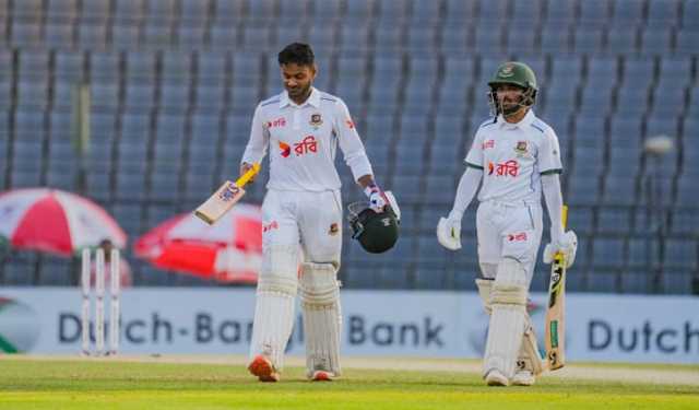 আয়ারল‌্যান্ডের ঢিলেঢালা বোলিংয়ে বাংলাদেশের ‘রান উৎসব’