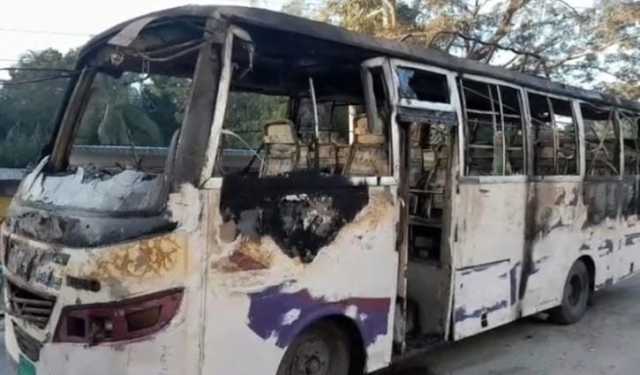 লক্ষ্মীপুরে গ্যারেজে থাকা বাসে আগুন দিল সন্ত্রাসীরা