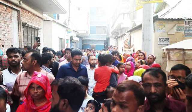 গাজীপুরে ফ্ল্যাট বাসা থেকে স্বামী-স্ত্রীর গলাকাটা লাশ উদ্ধার