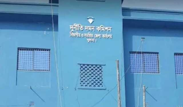 খুলনায় ডাচ-বাংলা ব্যাংকের এমডিসহ ৯ জনের বিরুদ্ধে মামলা