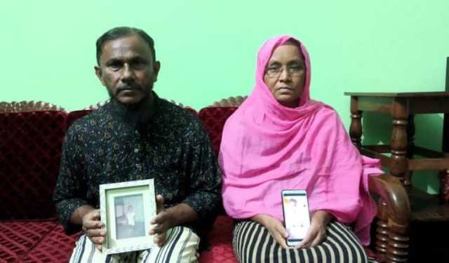 শেখ হাসিনার ফাঁসি কার্যকরের দাবি শহীদ রাকিবুলের মা-বাবার