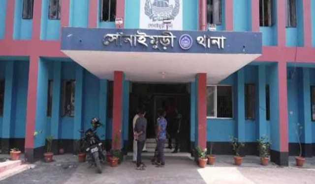 নোয়াখালীতে ট্রাকের ধাক্কায় তরুণের হাত বিচ্ছিন্ন