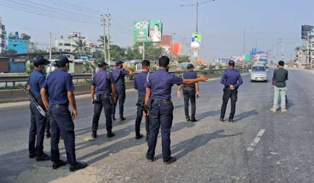 সাভারের তিন থানায় আ.লীগের ৪২ নেতাকর্মী গ্রেপ্তার