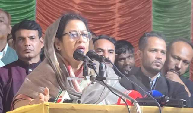 ‘খালেদা জিয়ার সুস্থ হয়ে উঠার ওপর দেশের অনেক কিছু নির্ভর করে’ 