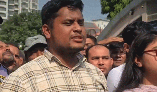 হাসিনার ফাঁসি দেখা পর্যন্ত খালেদা জিয়া যেন বেঁচে থাকেন: হাসনাত 