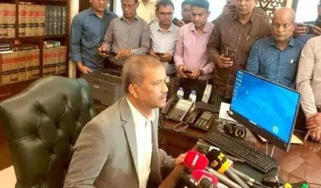 শেখ হাসিনার মৃত্যুদণ্ডে সন্তুষ্ট আইন উপদেষ্টা 