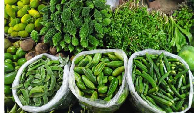 সবজির সরবরাহ বাড়লেও কমছে না দাম