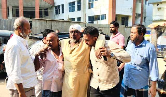 চাঁদা না পেয়ে ব্যবসায়ীর ওপর হামলা, বিএনপি নেতাকে পিস্তল ঠেকিয়ে হুমকি