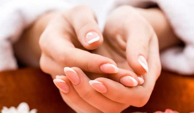 নখের শুষ্কতা রোধে করণীয়