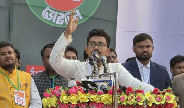 ঢাকা বিশ্ববিদ্যালয় যেদিকে যায়, বাংলাদেশও সেদিকে যায়: সাদিক কায়