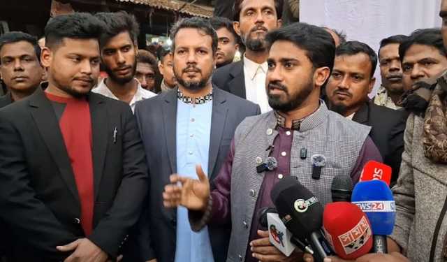 ওসমান হাদি গুলিবিদ্ধ: স্বরাষ্ট্র উপদেষ্টার পদত্যাগ দাবি রাশেদ খাঁ