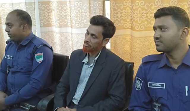 নড়াইলে সাবেক প্রধান শিক্ষকের নামে ইউএনওর চাঁদাবাজির মামলা