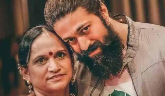 প্রতারণার অভিযোগে যশের মায়ের মামলা