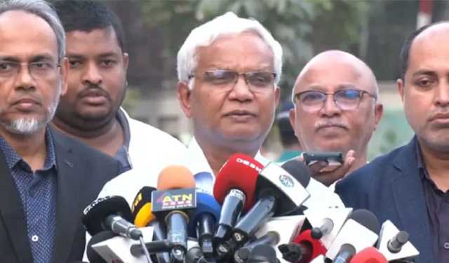 খালেদা জিয়ার শারীরিক অবস্থা বিবেচনায় বিদেশ নিতে দেরি হচ্ছে