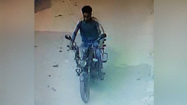 মোটরসাইকেল চোরকে থানায় এনে ছেড়ে দেওয়ার অভিযোগ ওসির বিরুদ্ধে