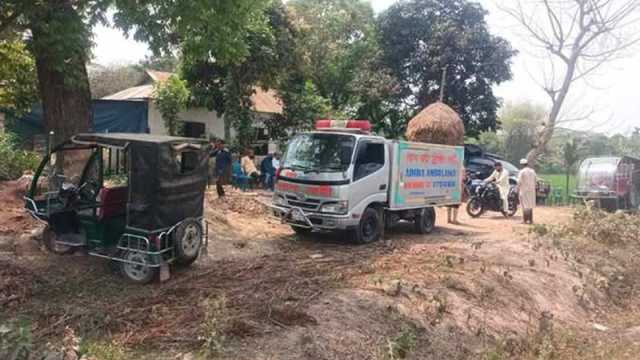 ঈদের ছুটিতে লাশবাহী গাড়িতে বাড়ি ফিরলেন এসআই কবির