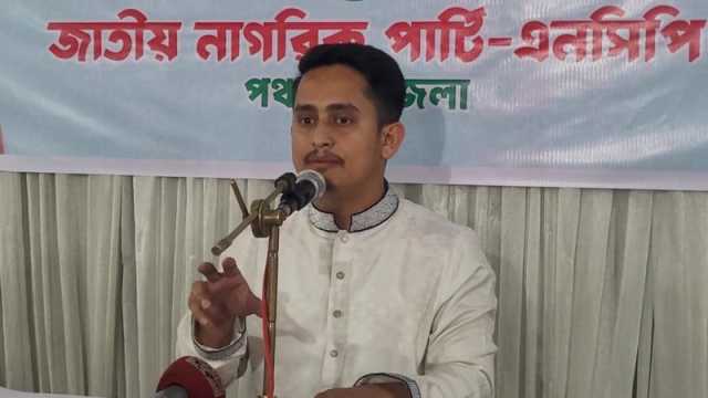 নতুন বাংলাদেশে মানুষ এবার শান্তির ঈদ উদযাপন করবে: সারজিস আলম