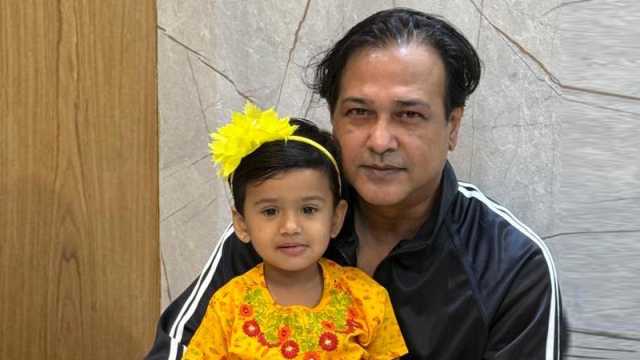 পৃথিবীর শ্রেষ্ঠ চুম্বক কন্যাসন্তান: আসিফ