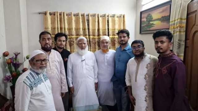শহীদ মীর মুগ্ধর বাসায় জামায়াত আমির