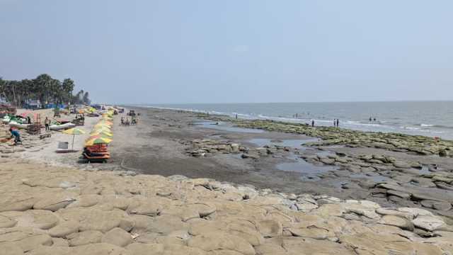 ঈদে পর্যটক বরণে প্রস্তুত কুয়াকাটা, নেই কাঙ্খিত অগ্রিম বুকিং