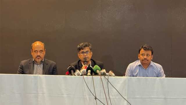 পুলিশ শীর্ষ কর্মকর্তাদের সঙ্গে সোমবার জরুরি বৈঠকে বসবেন প্রধান উপদেষ্টা