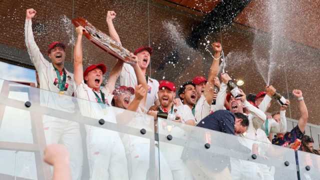 ক্যারি ও সাংঘার সেঞ্চুরিতে ২৯ বছর পর চ্যাম্পিয়ন দক্ষিণ অস্ট্রেলিয়া