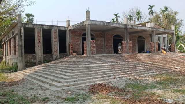 মসজিদের আংশিক কাজ করে তুলে নিয়েছে ৩ কোটি টাকা