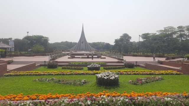 জাতীয় স্মৃতিসৌধ সেজেছে নতুন সাজে