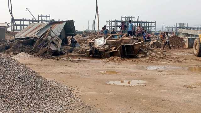 সাদা পাথর পর্যটন কেন্দ্রের ৩০ একর খাসজমি উদ্ধার