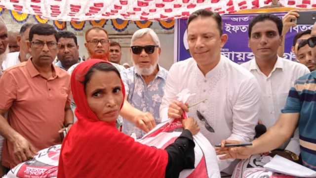 দরিদ্র ২০ হাজার পরিবারের মাঝে ইফতারসামগ্রী বিতরণ করছে সায়হাম গ্রুপ