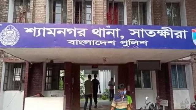 যৌন নিপীড়নের অভিযোগে পিটুনি দিয়ে পুলিশে সোপর্দ