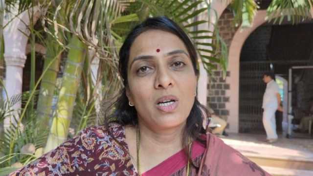 ‘নারীদের ১টা করে খুনের অনুমতি দেন’