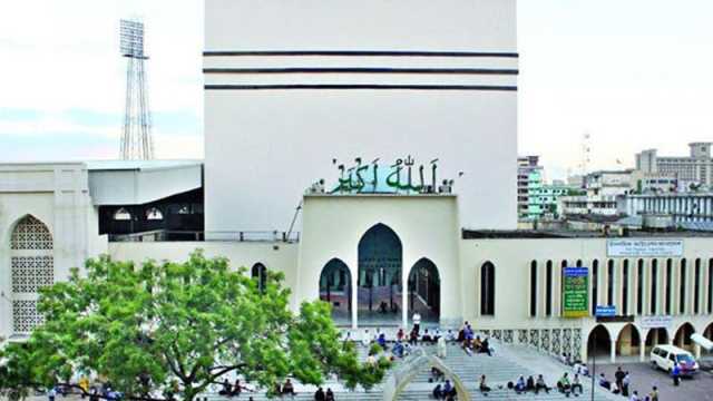 ঈদের প্রথম জামাত বায়তুল মোকাররমে অনুষ্ঠিত 