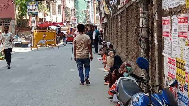 রাজধানীতে মৌসুমি ভিক্ষুক