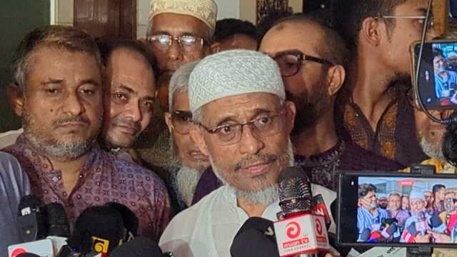 ফ্যাসিস্ট সরকার আর এক বছর থাকলে আমাকে ঝুলিয়ে দিত: বাবর