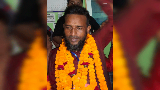 নড়াইল জেলা বাস-মিনিবাস শ্রমিক ইউনিয়নের সম্পাদককে পিটিয়ে হত্যা 