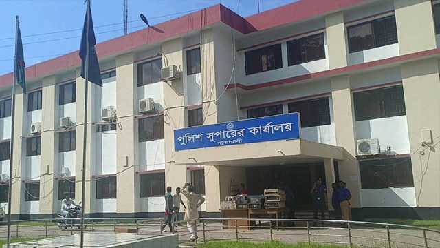 চার বছরের শিশুকে ধর্ষণের অভিযোগে তরুণ গ্রেপ্তার