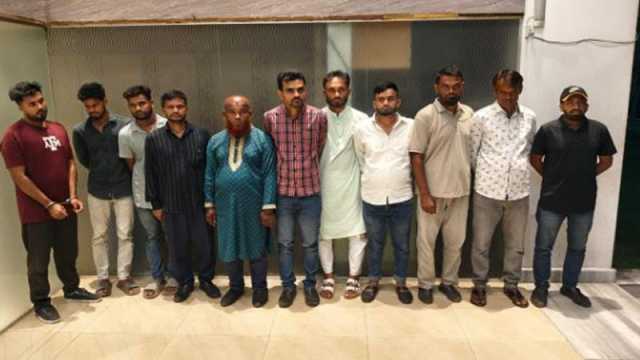 কার্যক্রম নিষিদ্ধ হওয়া আ’লীগের মিছিল থেকে আটক ১১