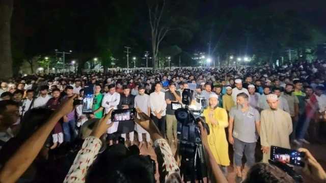 সর্বস্তরের মানুষের অংশগ্রহণে শহীদ মিনারে জুলাই শহীদ হাসানের জানাজা