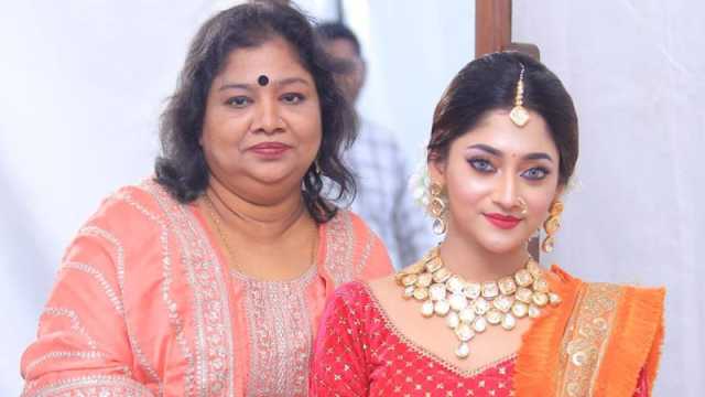 কীভাবে বুকের এই কষ্ট চেপে রাখব: পূজা চেরি