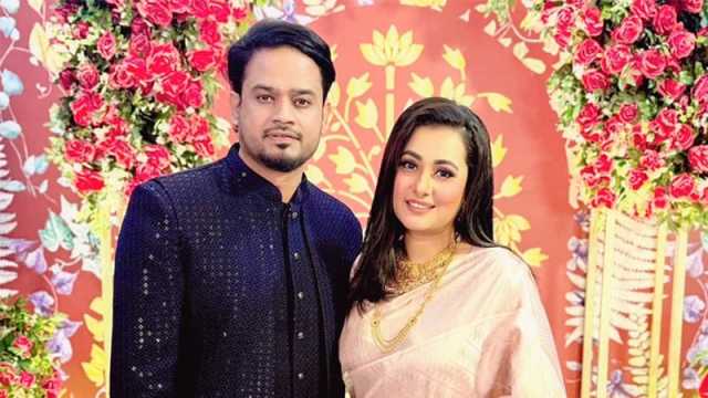 বিয়ের তিন বছর, পূর্ণিমার উদ্দেশে রবিনের আবেগঘন বার্তা
