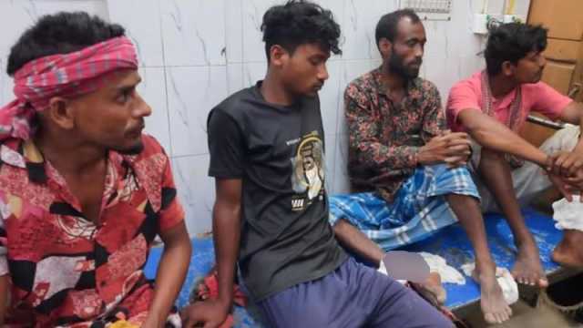 আধিপত্যের দ্বন্দ্বে টেঁটা বল্লমে ক্ষতবিক্ষত ৫০ জন