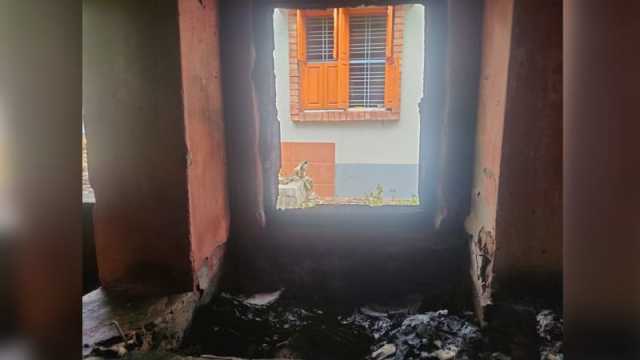 নাট্যশিল্পী প্রশান্ত হালদারের বাড়িতে আগুন, শিল্পী-সাহিত্যিক-সংস্কৃতিকর্মীদের প্রতিবাদ